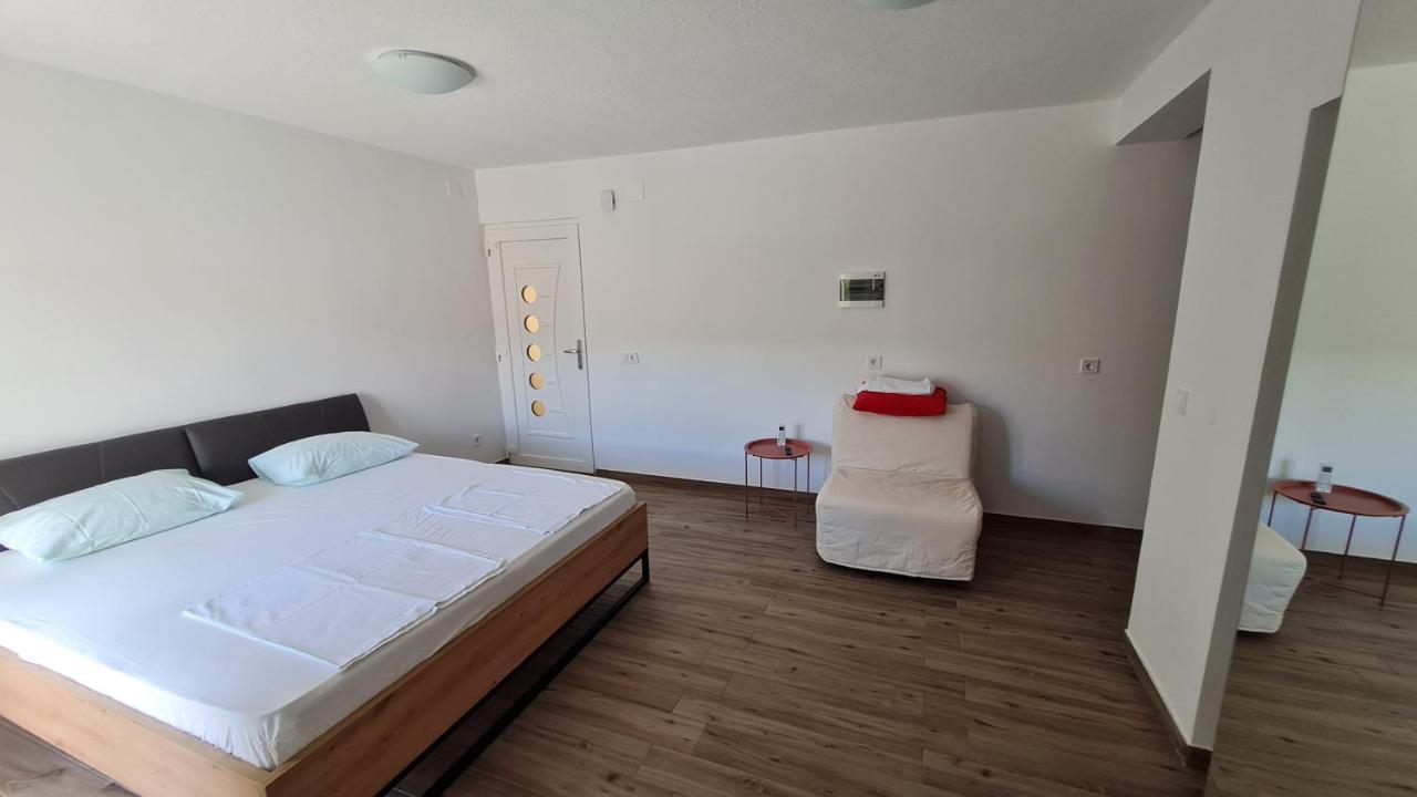 Apartmani Mlinar - Studio Apartment Grebaštica المظهر الخارجي الصورة